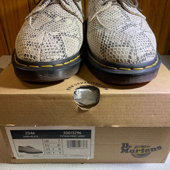Dr Martens 2046 Python embossed suede - Picture 11 of 11
